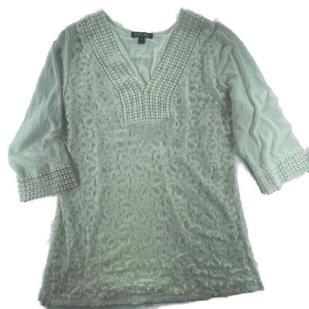 Roz and Ali Size‎ M Women's V Neck Lace Pullover Cream Ivory Top